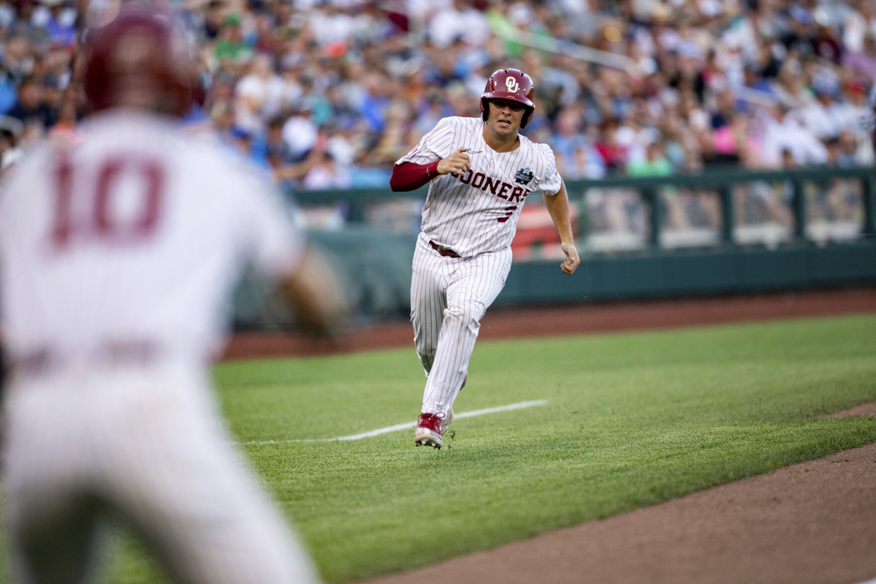 CWS Notre Dame Oklahoma Baseball